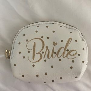 Bride pouch